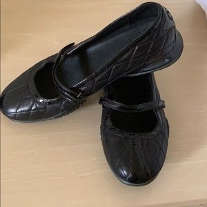 Cole Hann Mary Janes ( Nike Air)